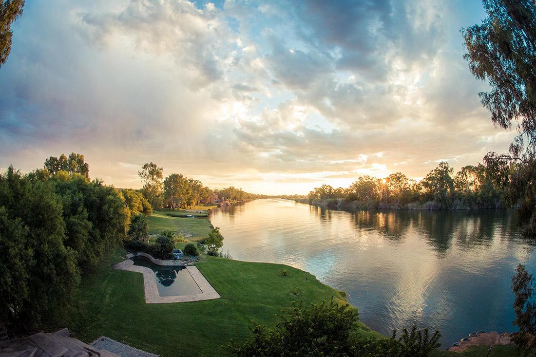Broadwater River Estate Douglas Luaran gambar